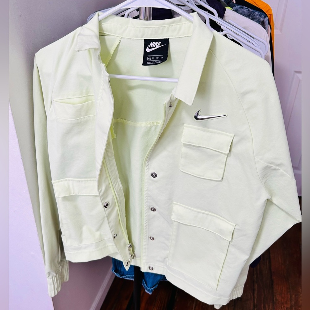 Nike jacket